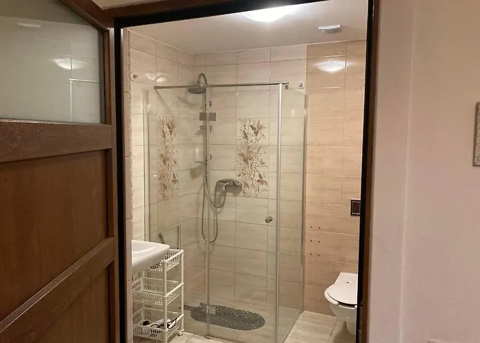 In Near Baltic Sea ポビエロボ